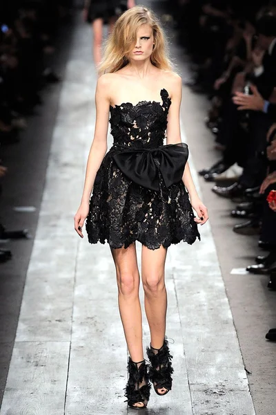Look 35
